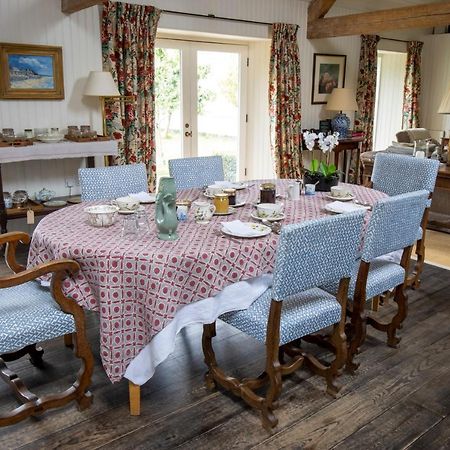 กัทชพูล บีแอนด์บี Bed & Breakfast กิลลิงแฮม ภายนอก รูปภาพ
