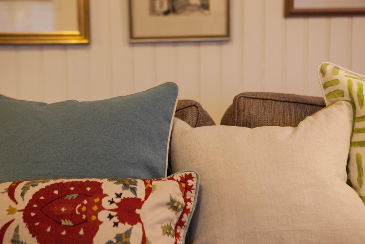 กัทชพูล บีแอนด์บี Bed & Breakfast กิลลิงแฮม ภายนอก รูปภาพ